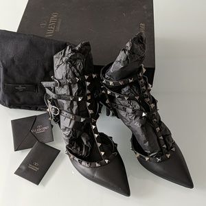 Valentino Noir Rockstud Ankle Strap Heels 40